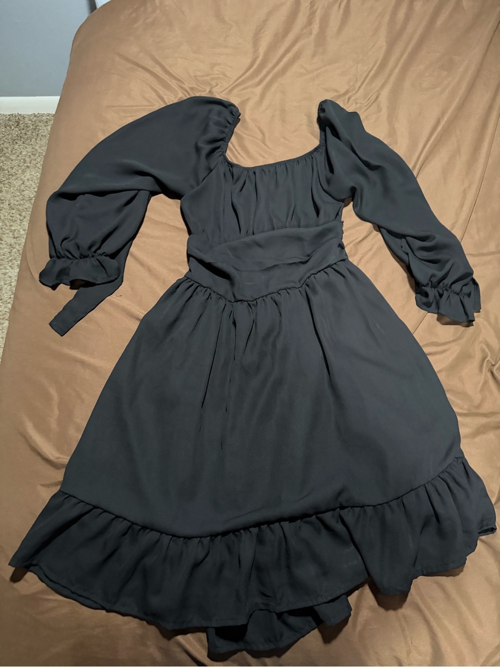 Women's Black Puff Sleeve Square Neck Dress